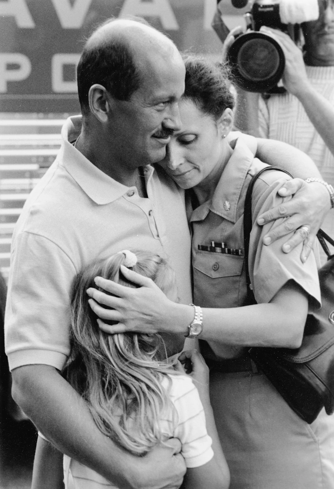 Capturing Precious Moments: Photography Tips for Family Reunions
