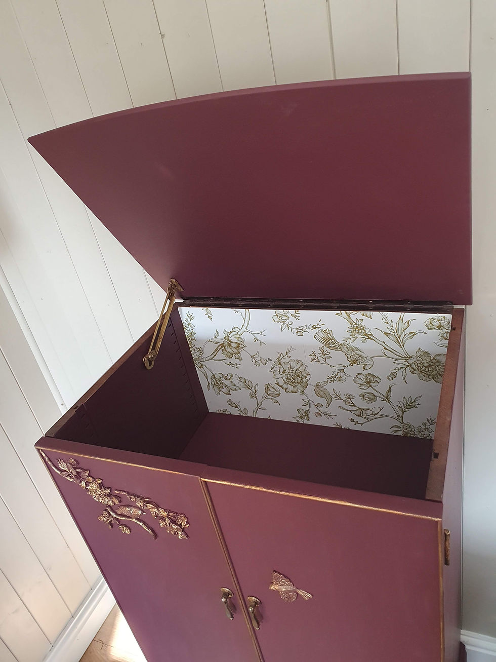 Thumbnail: Mulberry Vintage Drinks Cabinet