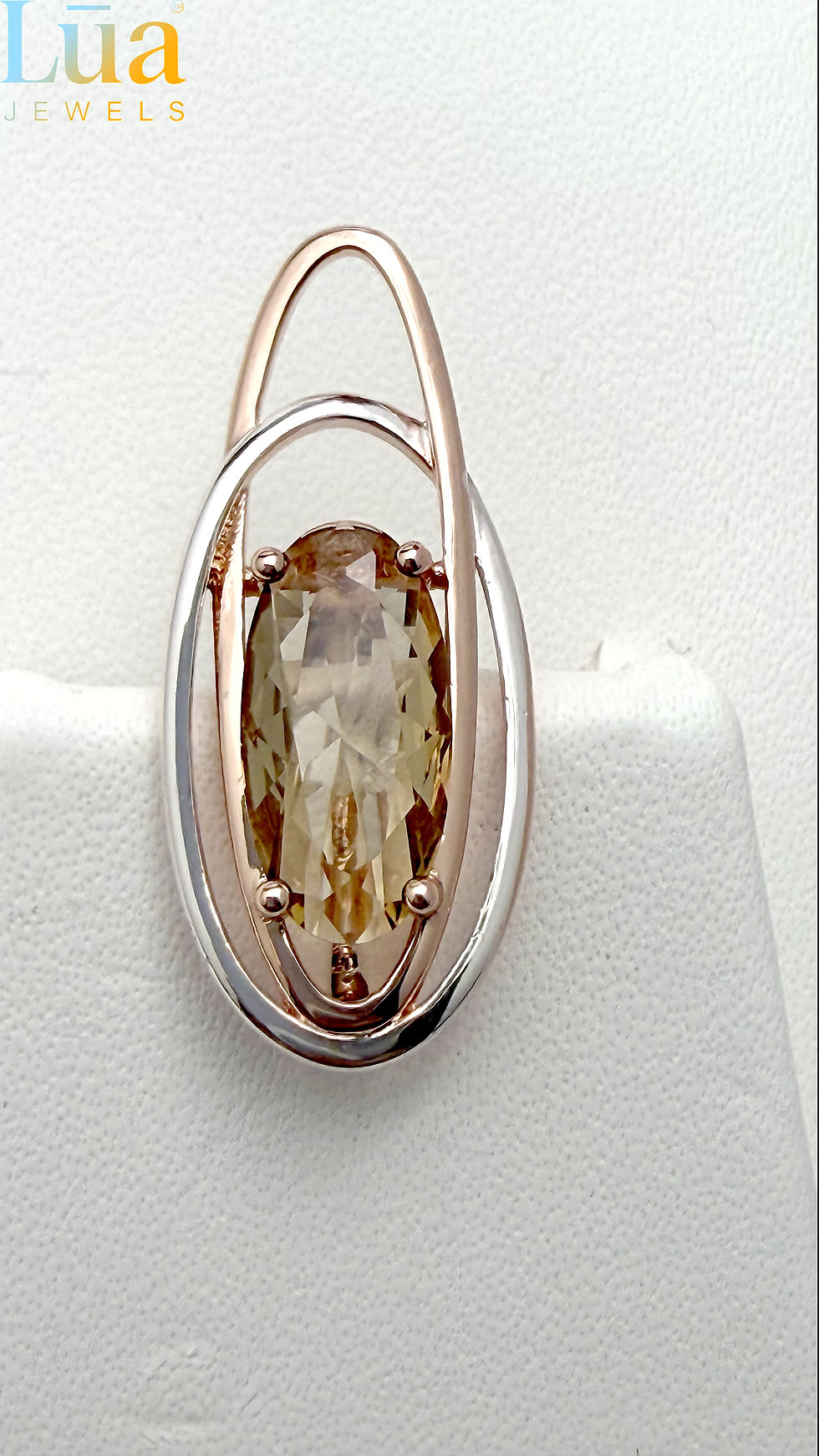 Thumbnail: Gold Oval Champagne Crystal Pendant Necklace with Twisted Chain  LUA Jewels