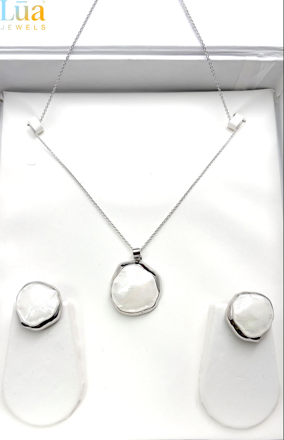 Thumbnail: Silver Irregular Mother-of-Pearl Pendant Necklace LUA Jewels
