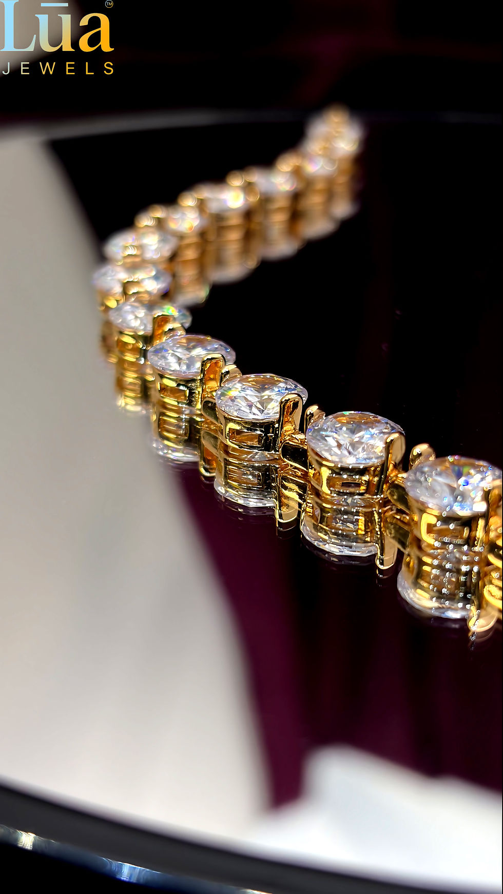 Thumbnail: Gold Classic Round Solitaire Tennis Bracelet LUA Jewels