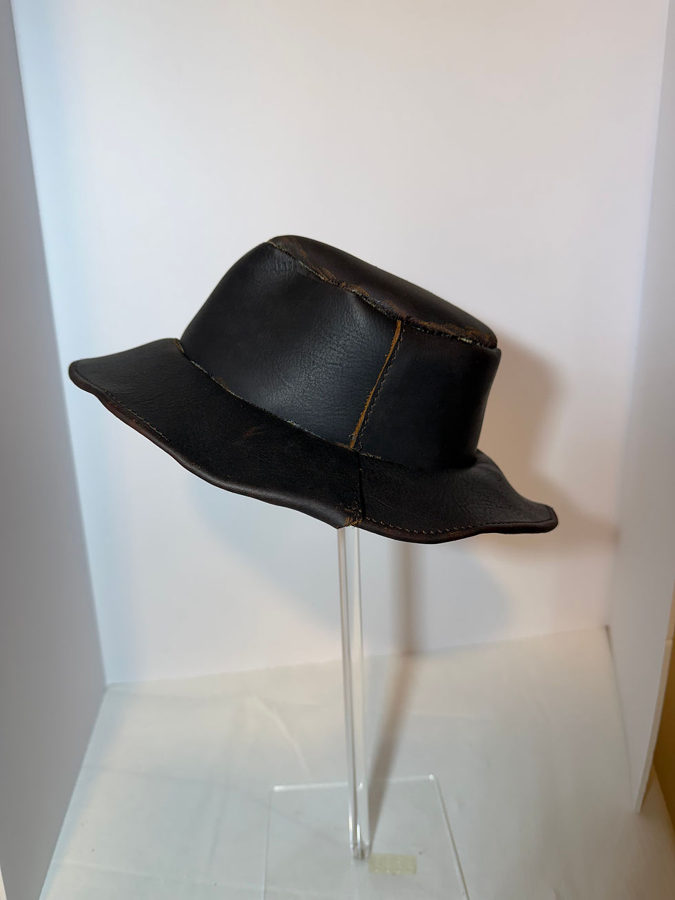 Thumbnail: Dark brown handmade leather hat