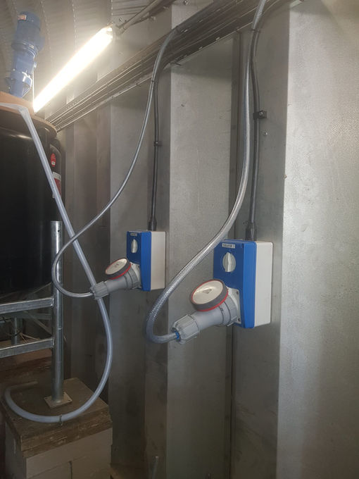 400V Power supply Sockets