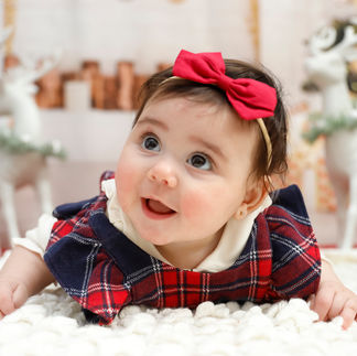 Lyla | Christmas Photos