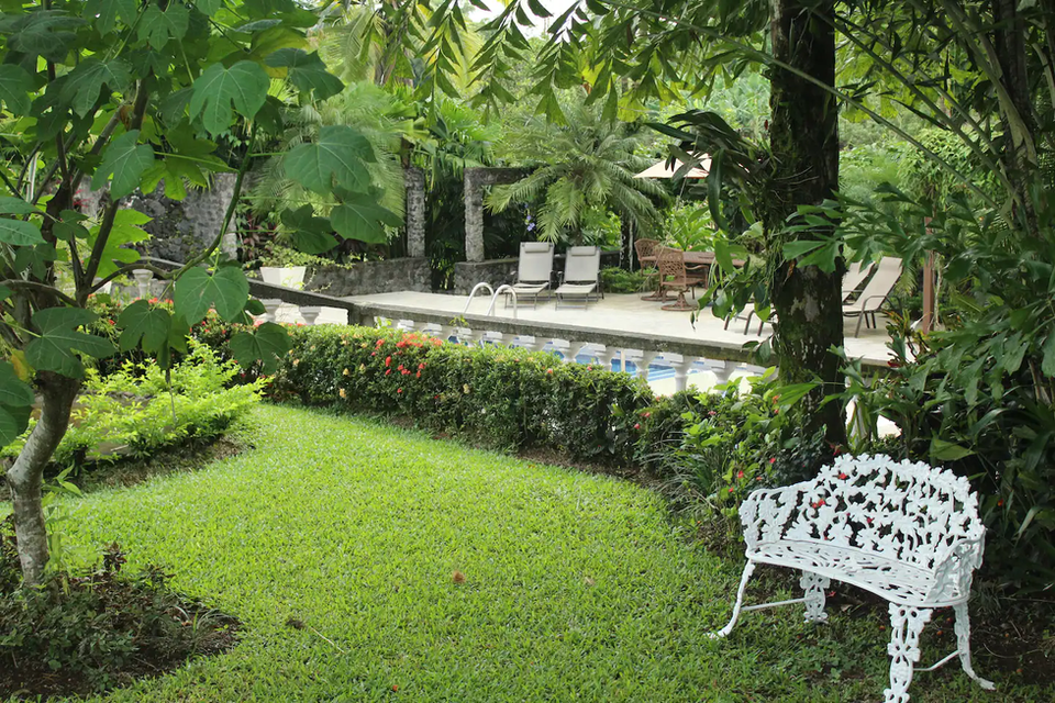 Colors Retreats Creative Holistic Wellness Spiritual Sound Healing Music Permaculture Retreats in Costa Rica