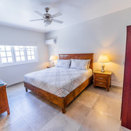 RetreatWomansroom3.jpeg