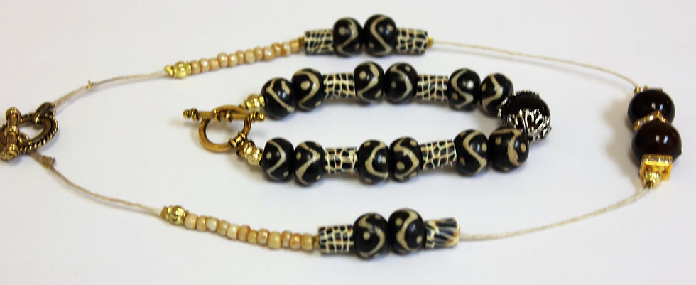 Thumbnail: Janus Set