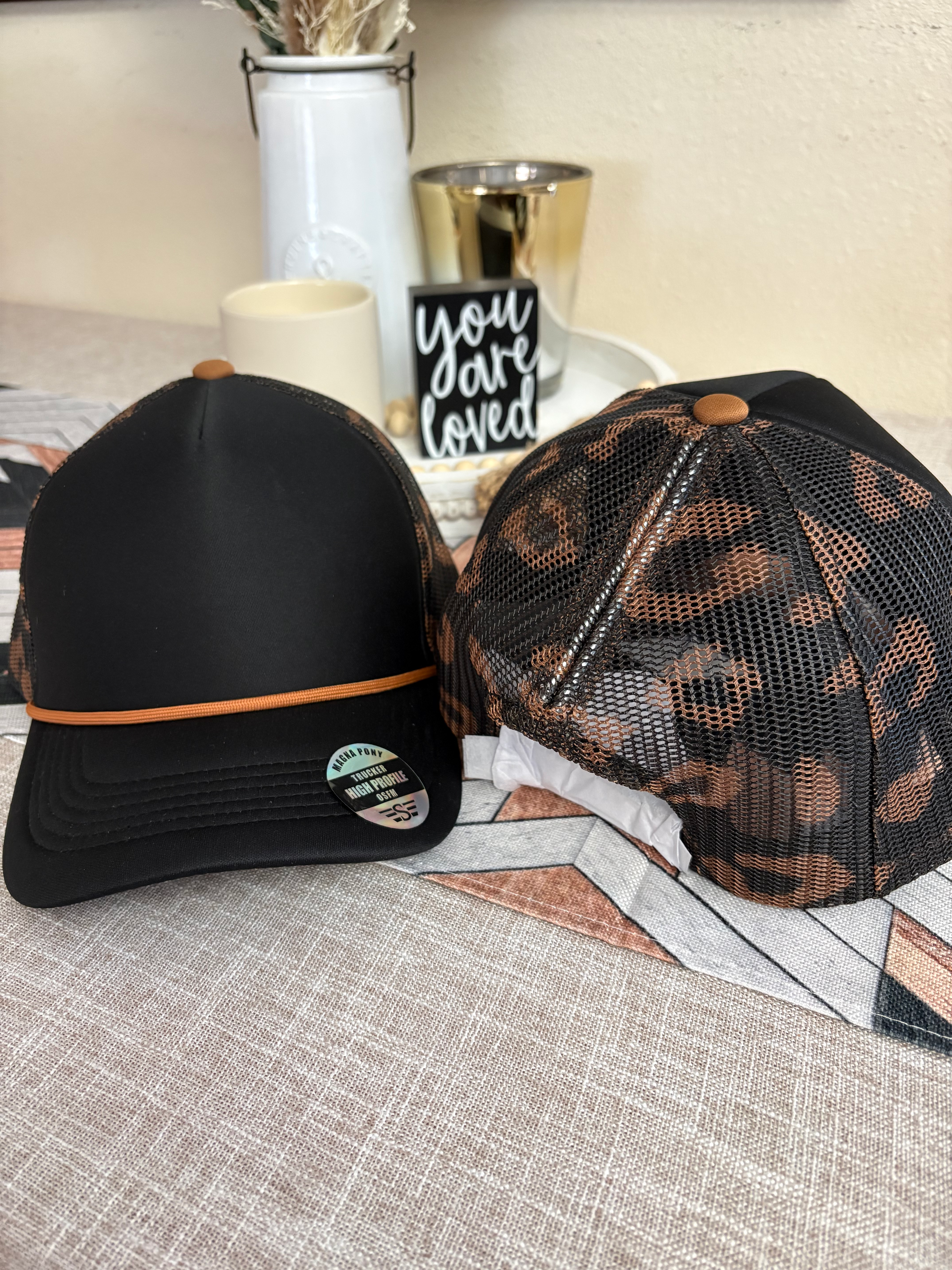 PLMS- Leopard Mesh Pony Cap