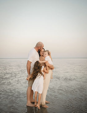 Karratha Family Photographer- Light & Lens