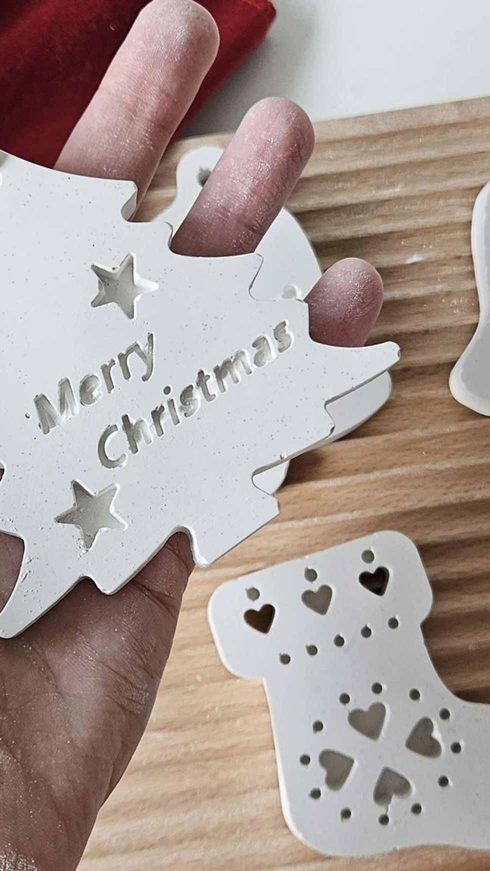 Thumbnail: DIY Painting KIT with six christmas ornaments 