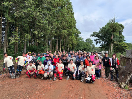 ＜NARITA MOTOCROSS　ULTIMATE RIDE EXPERIENCE2024にご参加いただきありがとうございました/集合写真＞