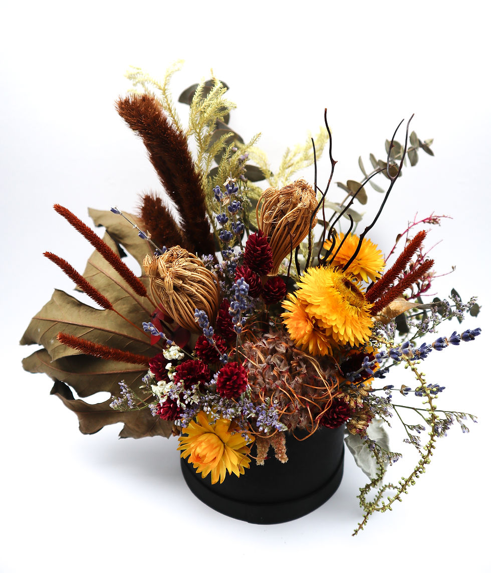 Thumbnail: Dried Floral Arrangment