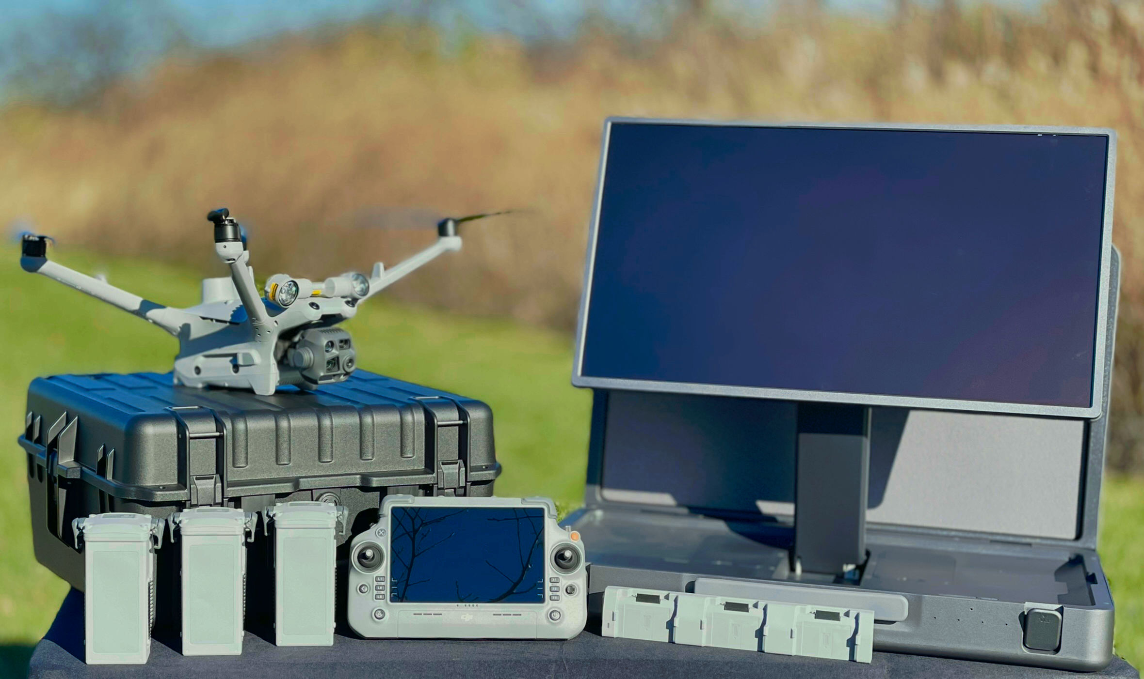 DJI Matrice 4TD (Fire and Police Department Starter Kit)