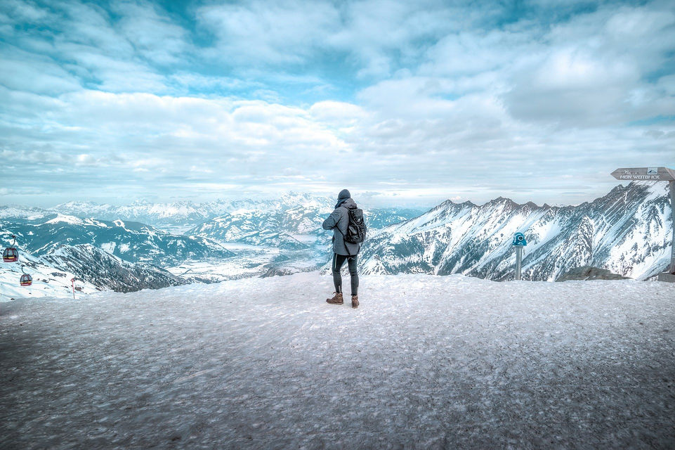 Hiker.jpg