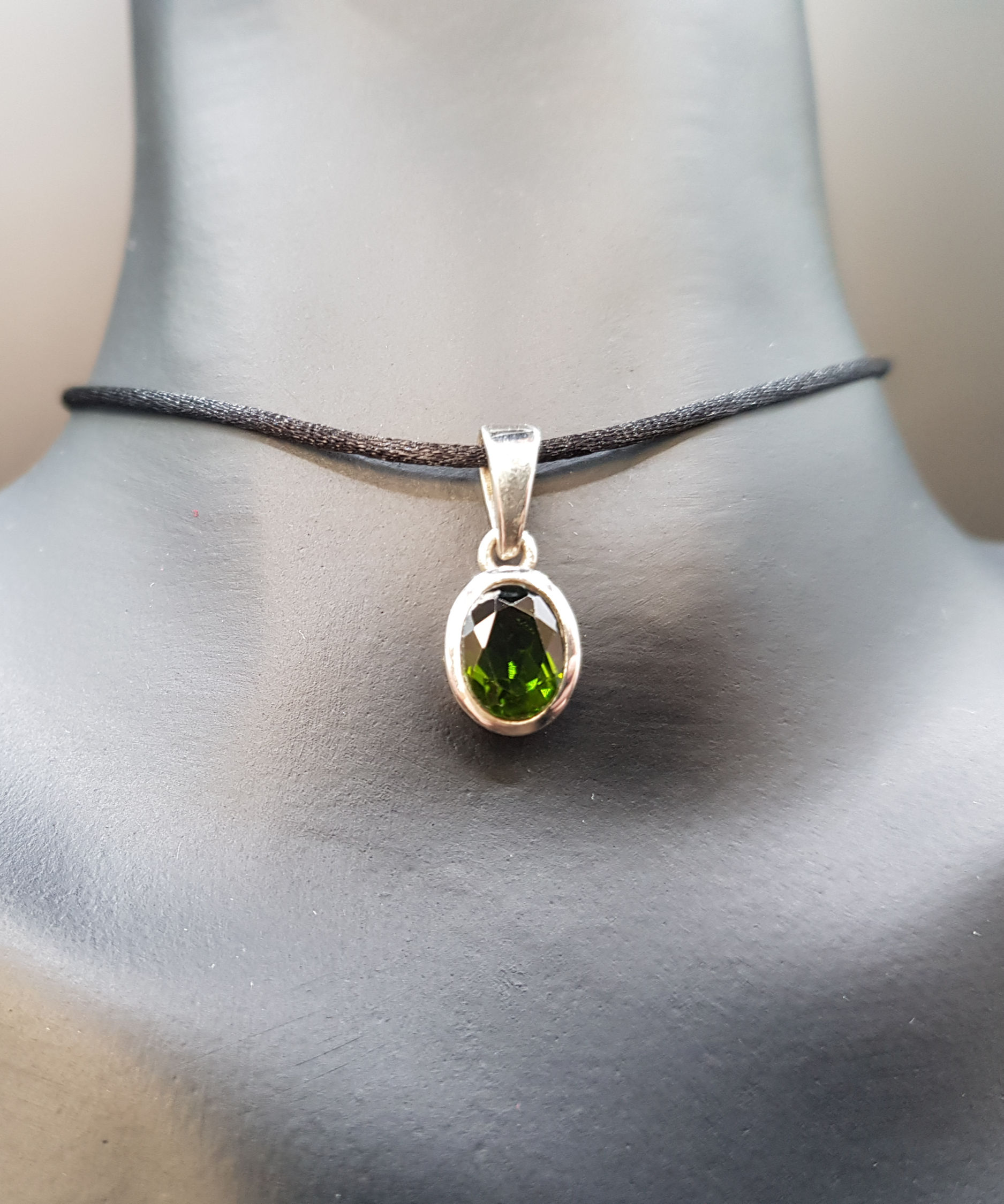 Diopside chrome