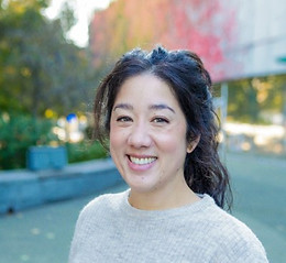 Jessie Singer Headshot.jpeg