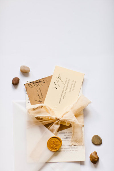 zaproszenie-bezdaty-slubu-kremowe-karmel