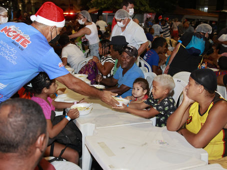 Voluntários mantêm vivo o Natal solidário no Recife e Região Metropolitana