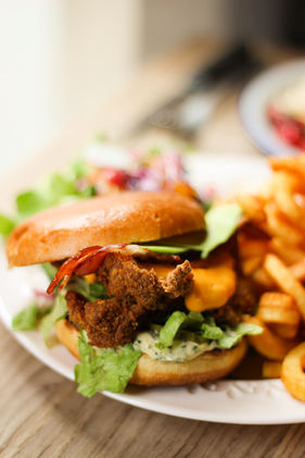 burger, brunch, sista place, shooting