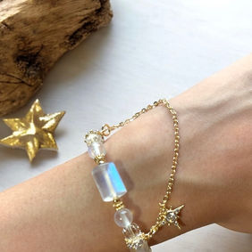 Blue moonstone crystal bracelet