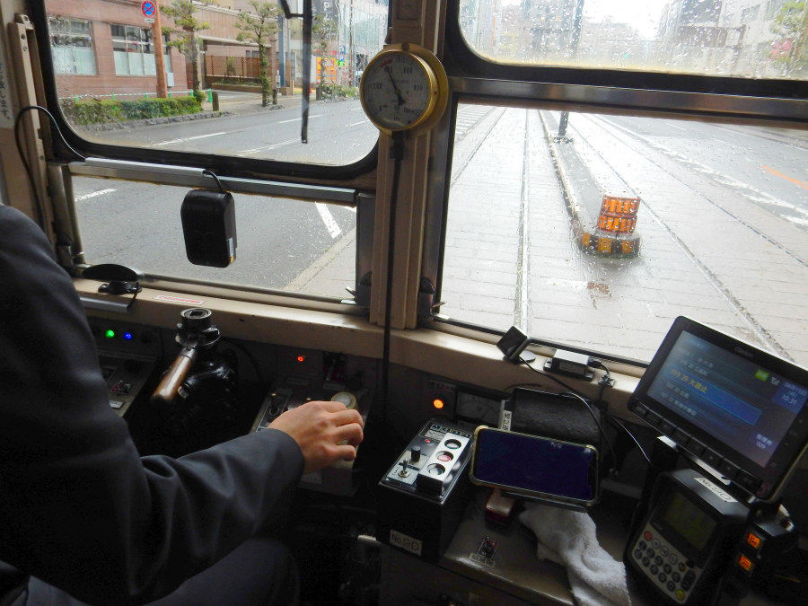 路面電車運転席