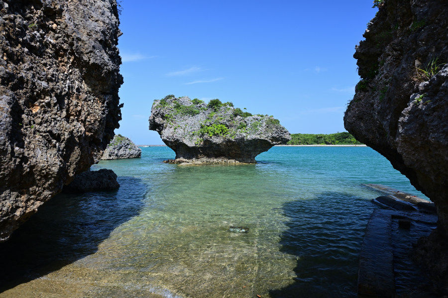 アマミチューの浜付近にて