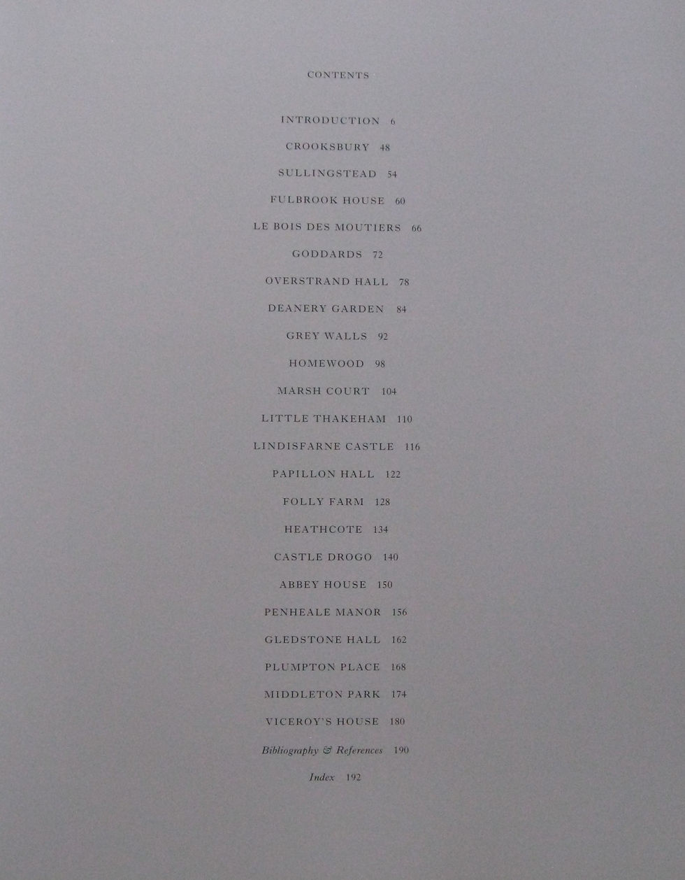 Thumbnail: Edwin Lutyens Country Houses. From the archives of Country Life