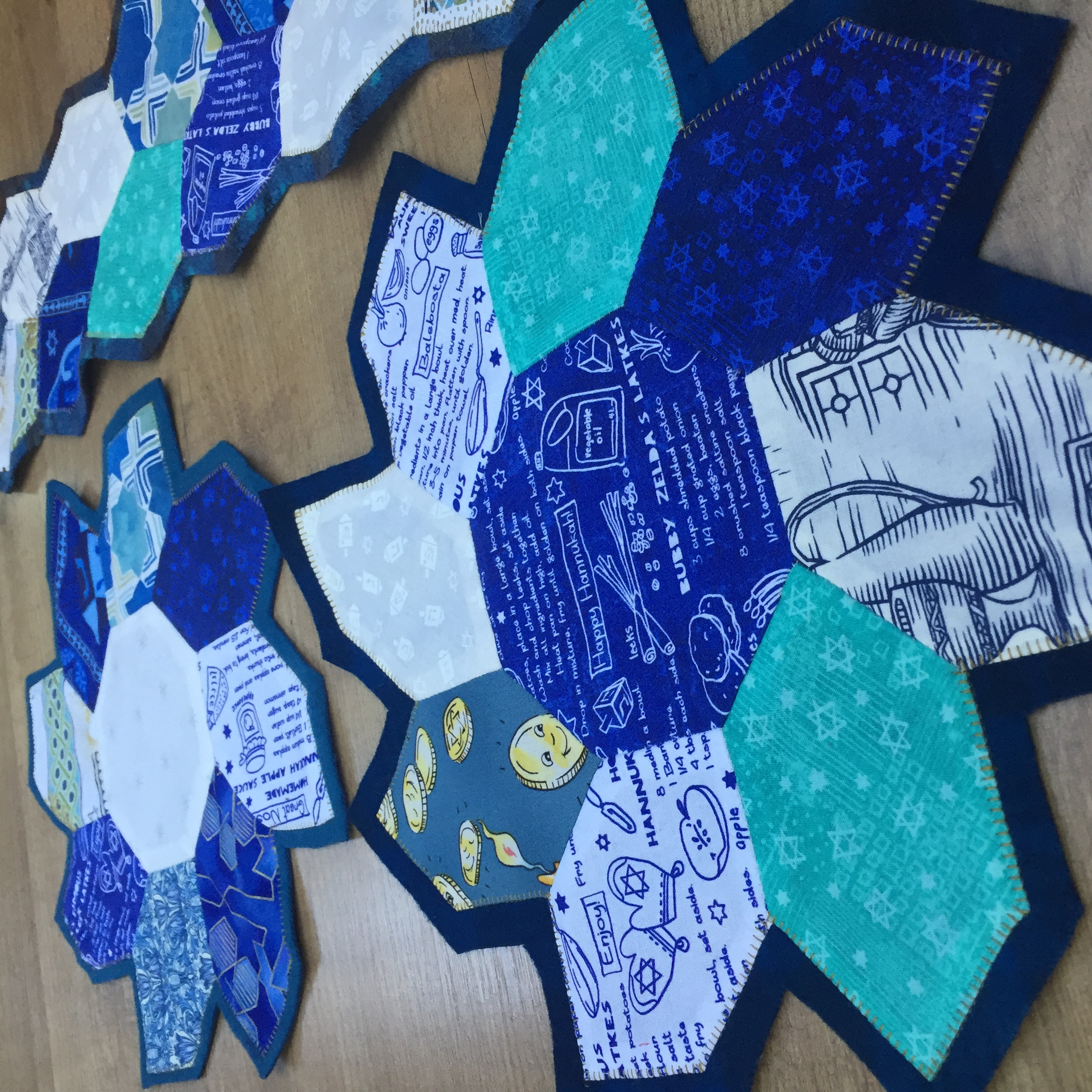 hanukah table toppers