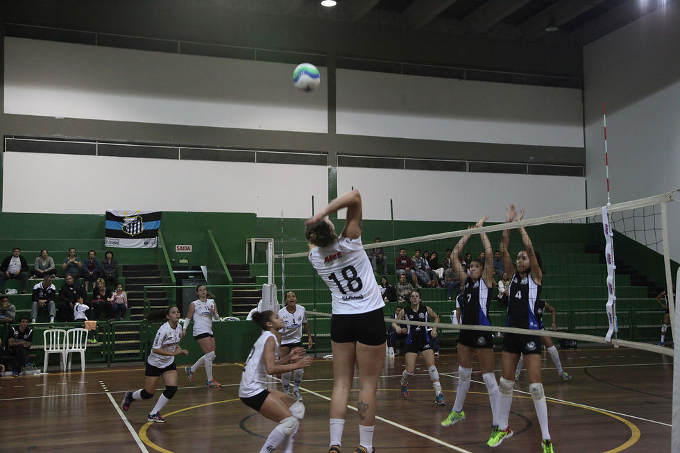 Santistas foram campeãs no vôlei