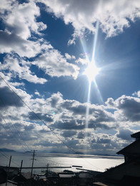 雲の上には必ず光があるってさ