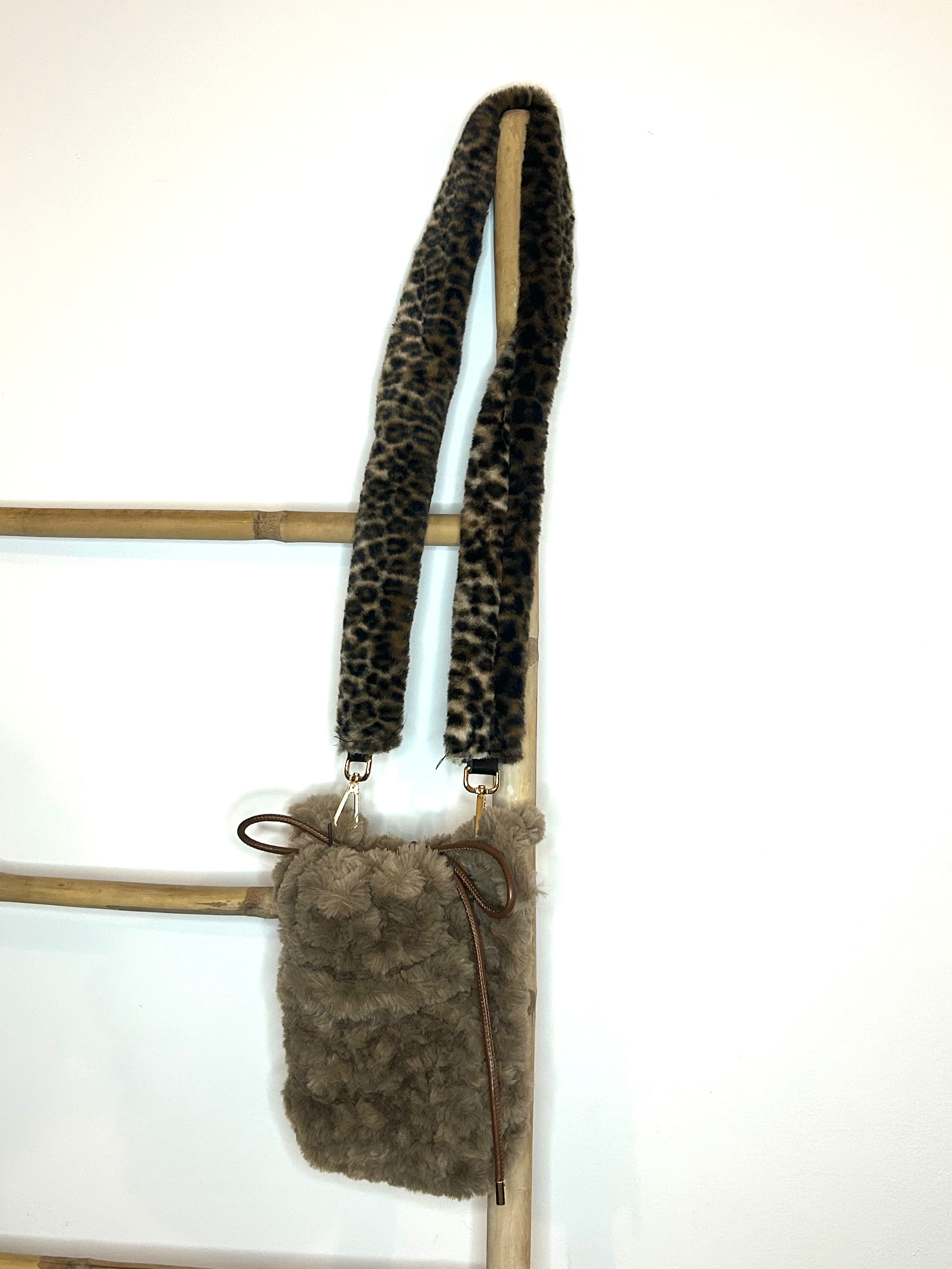Bolso cinta animal print