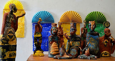 HONEYS Fin1_edited_edited_edited_edited_edited.jpg