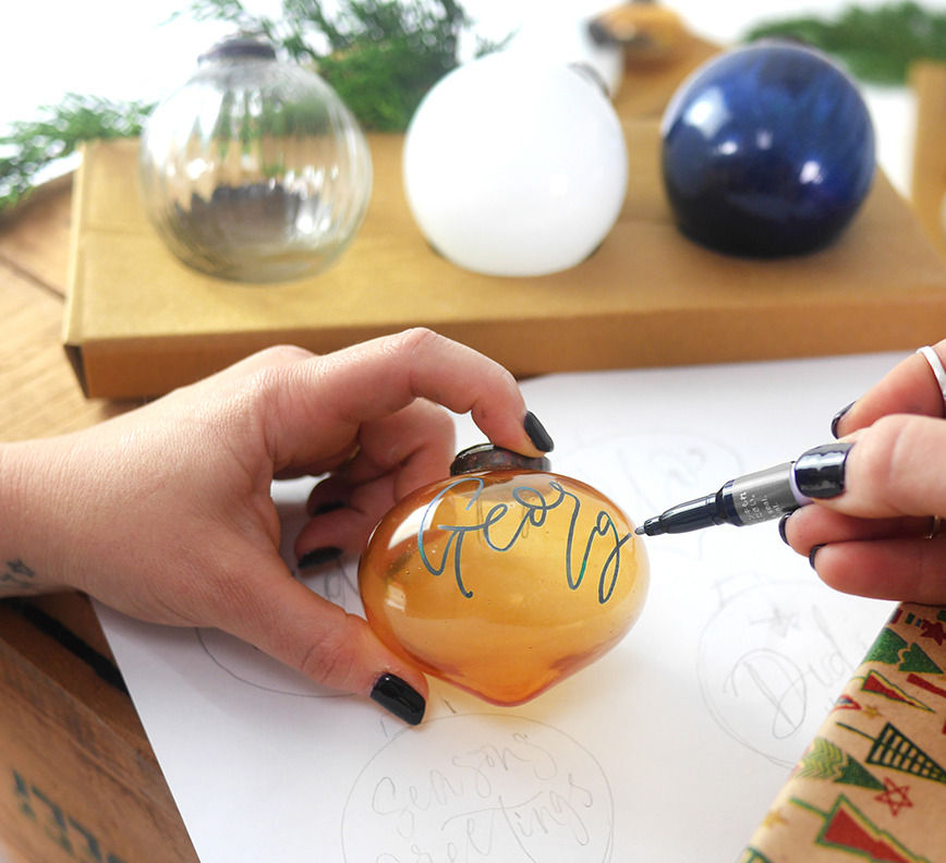 Thumbnail: Brush & Metallic Pen Gift Set