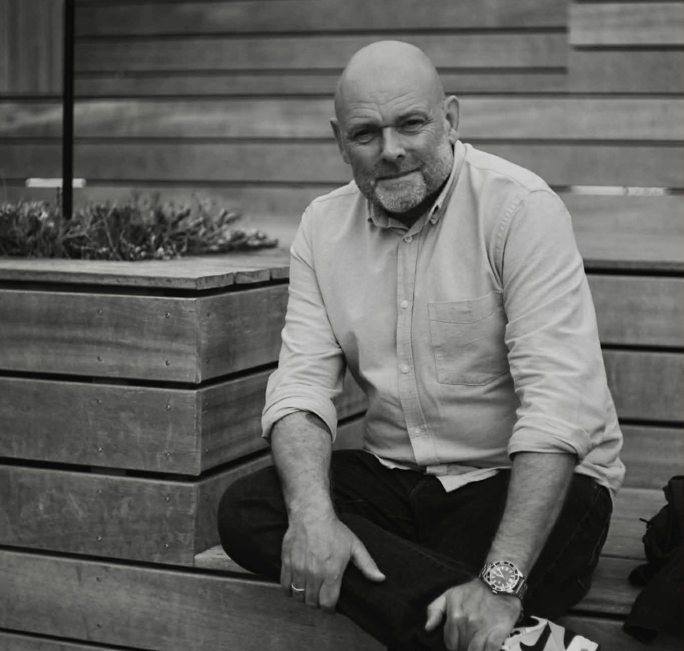 Commercial Leadership Advisory specialist sitting on stairs