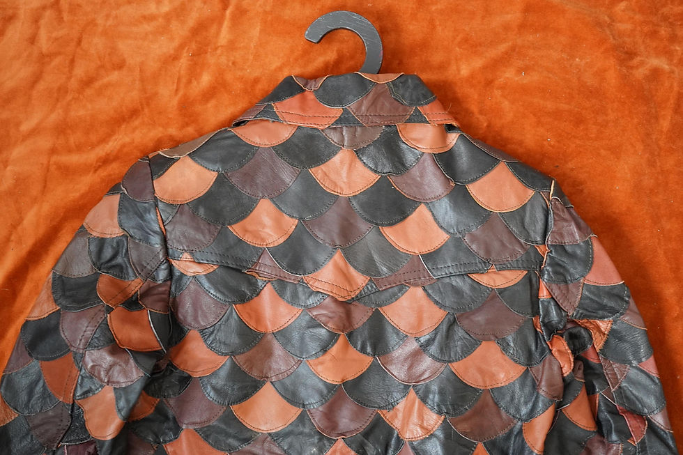 Miniatura: Rock Star- 60s 70s Unisex Fish Scale Scolloped Patchwork Leather Jacket