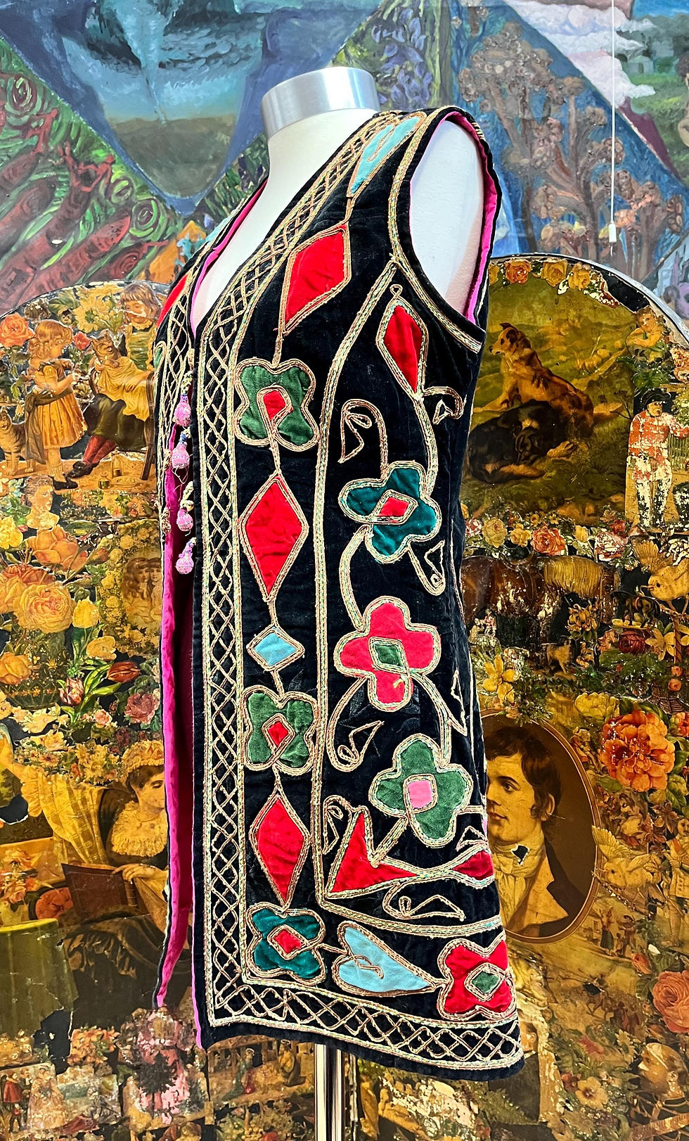 ภาพขนาดย่อ: Unisex 1970s Embroidered Velvet Long Vest,Turkish Ottoman Jimi Hendrix Waistcoat