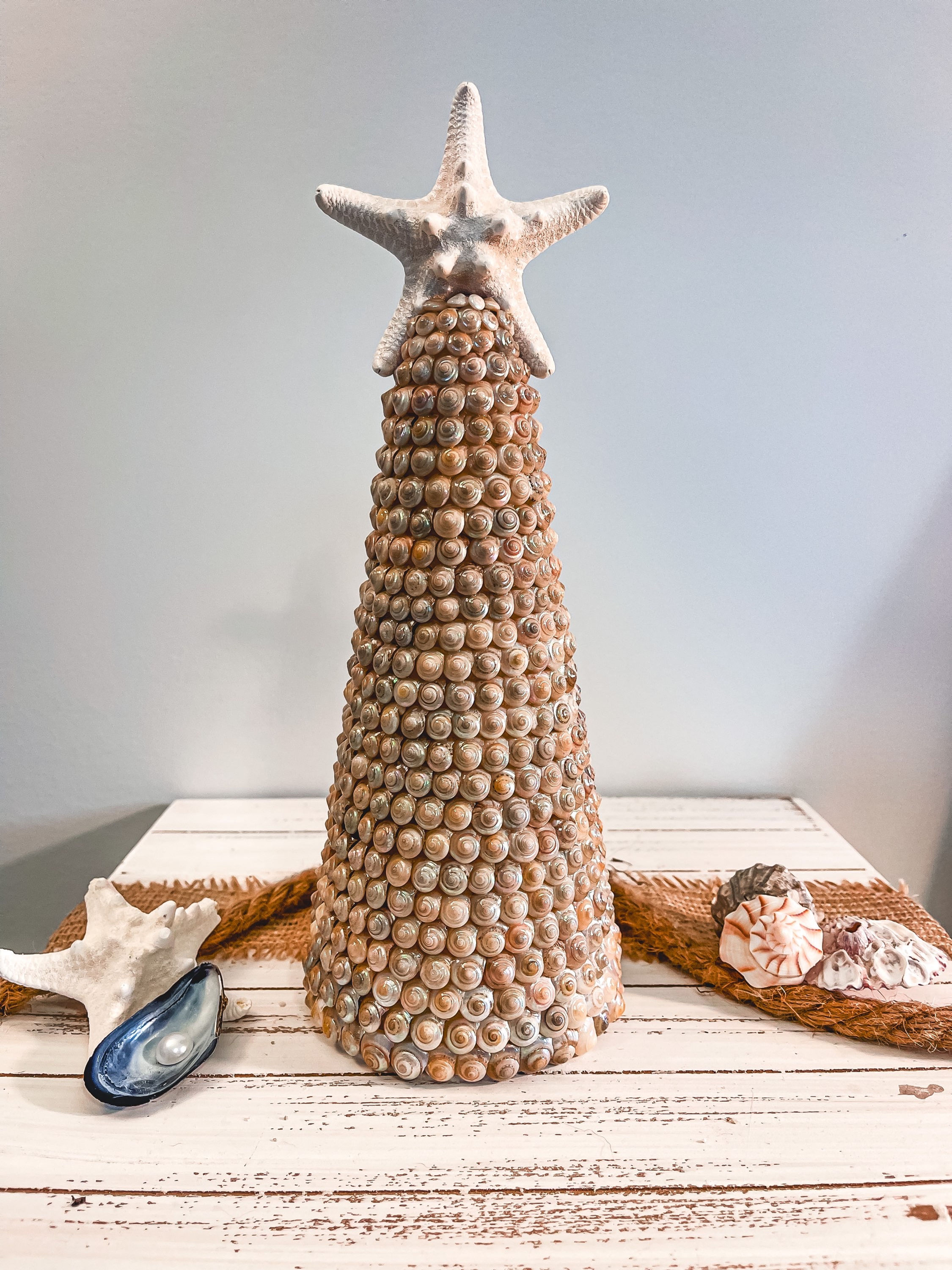 Pearl Umbonium Tree - Medium