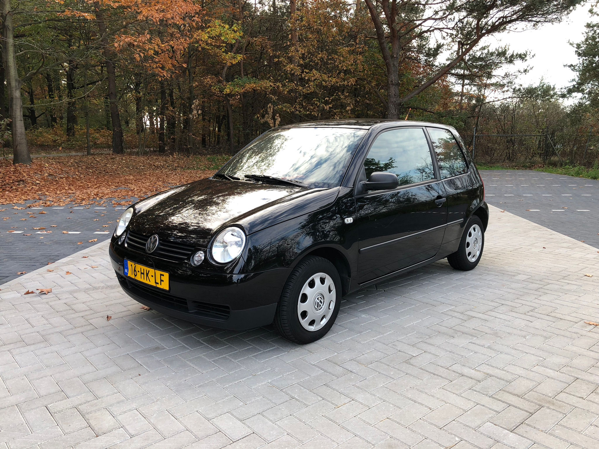 Volkswagen Lupo 1.4 Zwart 2001