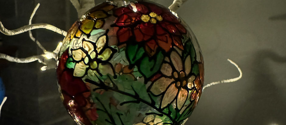 How to Keep the Christmas Spirit Alive All Year with Joyful Ornaments and Cheer