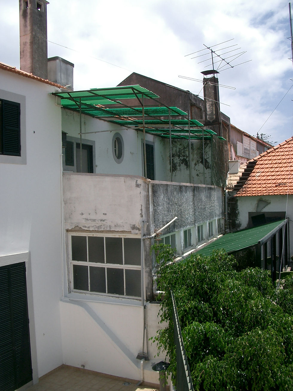 Kais da Saudade, Rua do Surdo