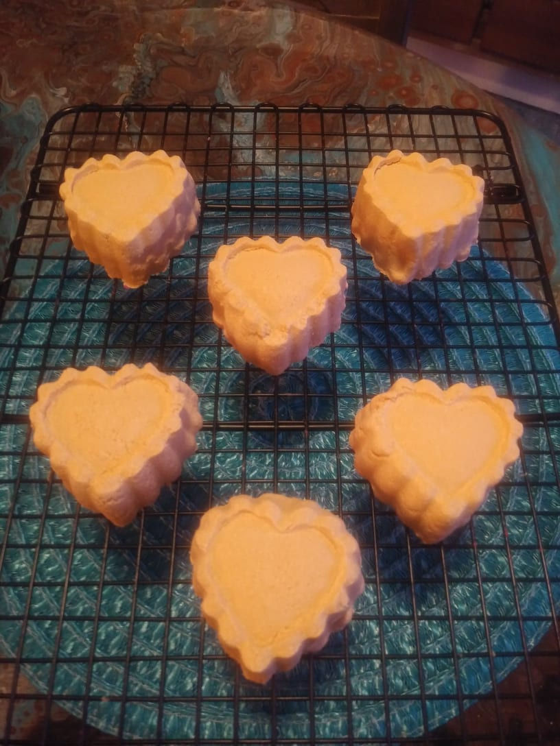 heart, rosemary, essential oil, valentinesday, shower, showersteamers, star, sisters, soap, artisan, gold