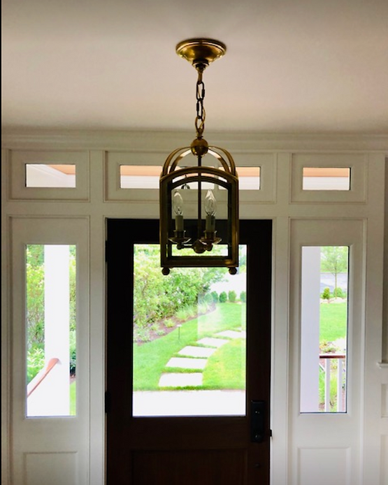 Lisa Vogal Entryway, larchmont.png