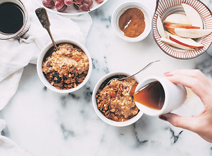Las frutas y harina de avena Desayuno
