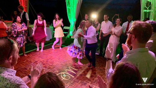 Wedding lighting in a tent with gobo