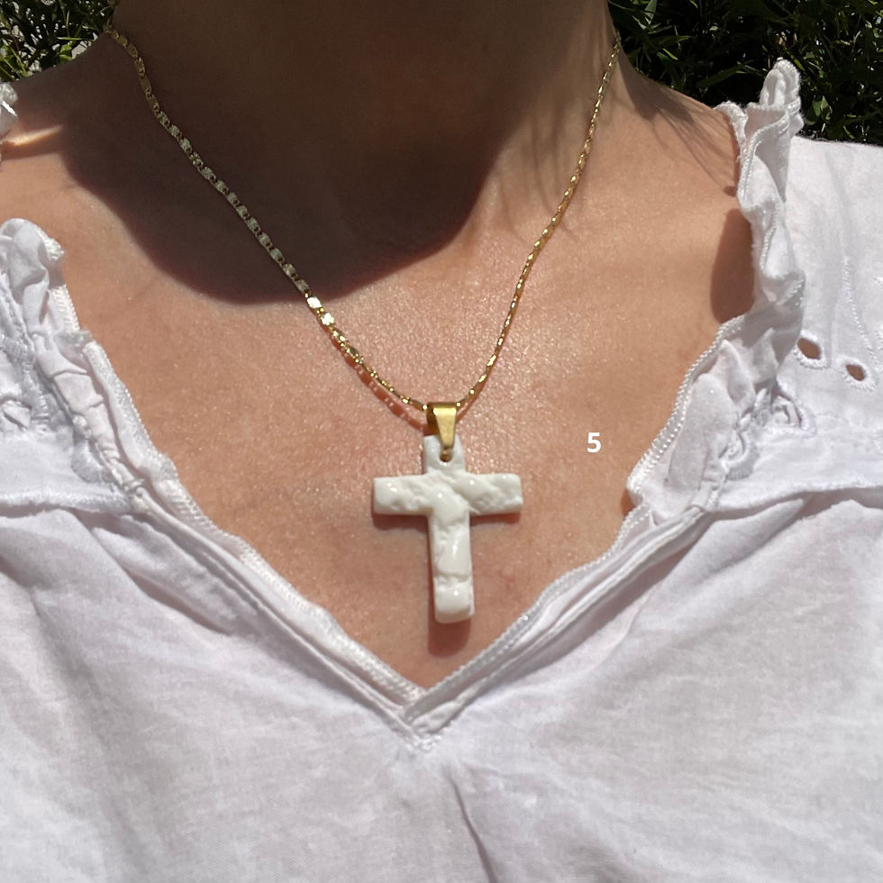 Miniature : Croix en porcelaine 