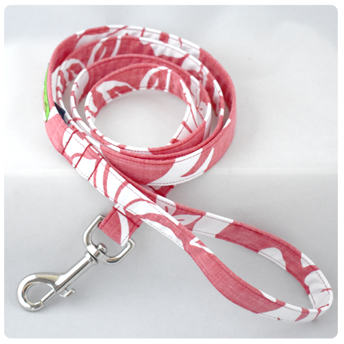 Thumbnail: Red Hibiscus 5 Collar & Leash