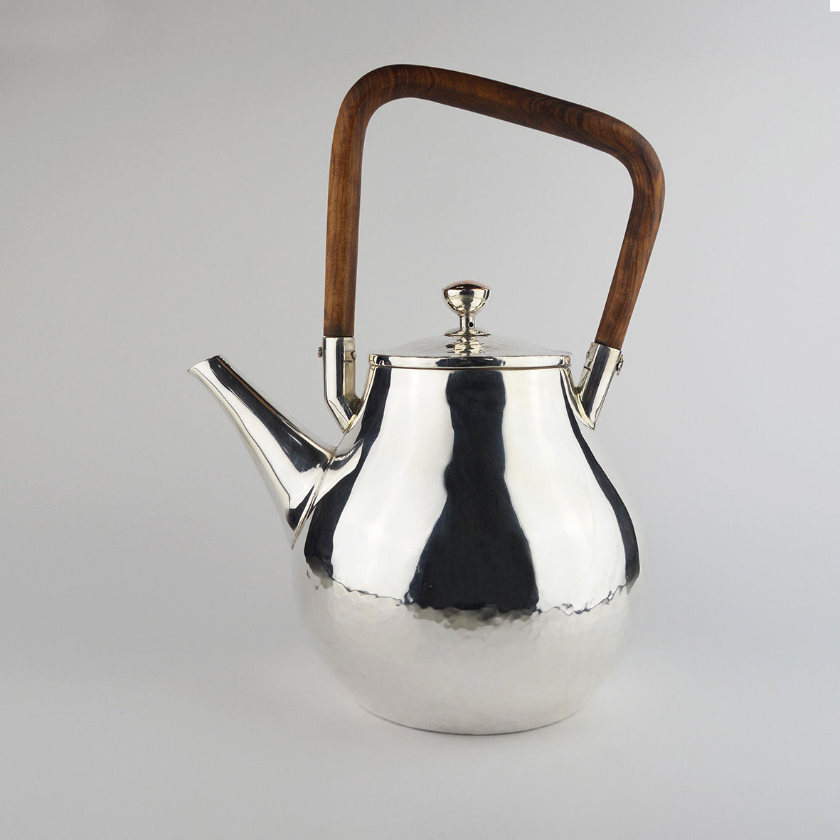 (2009) 煮水壺-橄欖木斜提樑