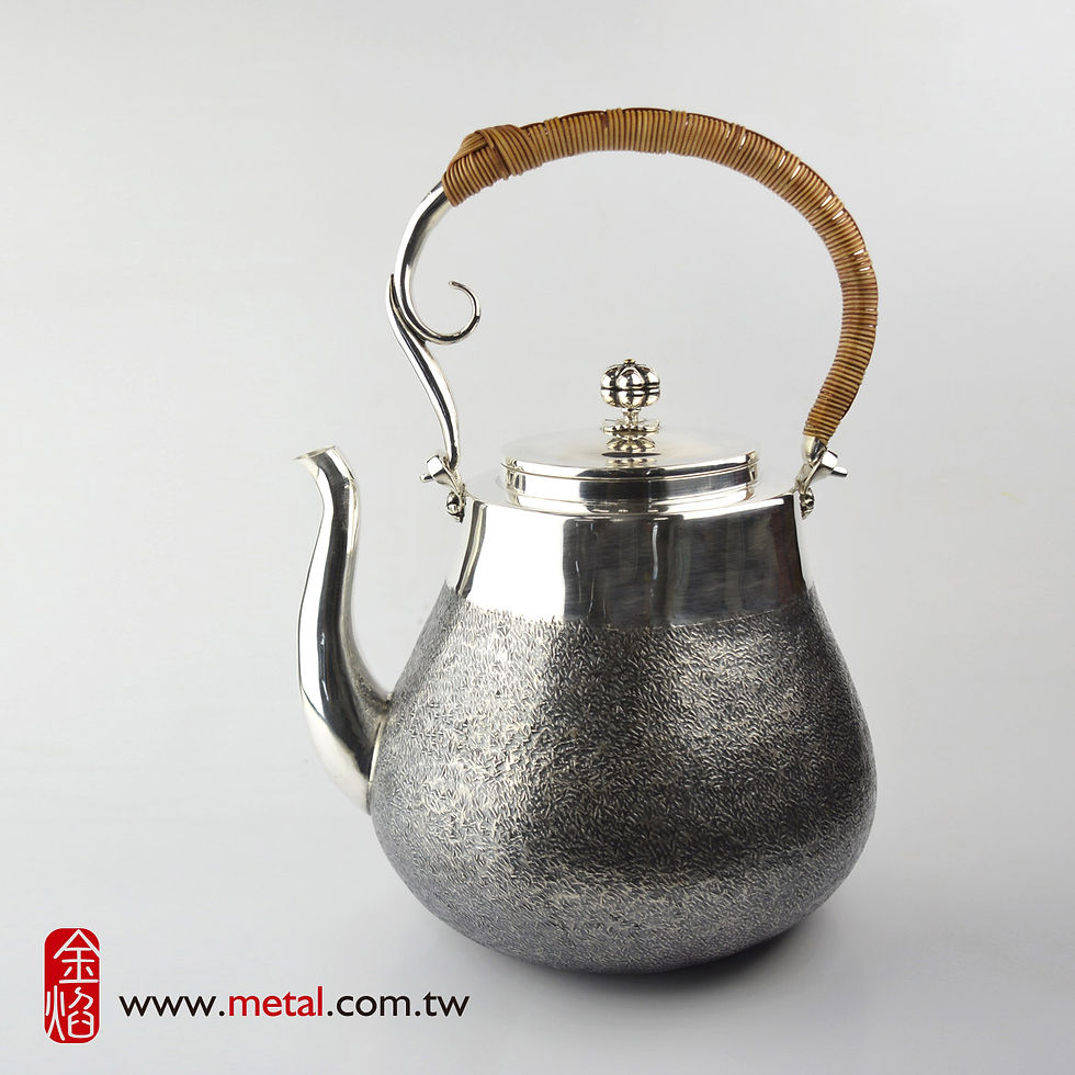 Thumbnail: (1807) 煮水壺-柚子型籐編提樑
