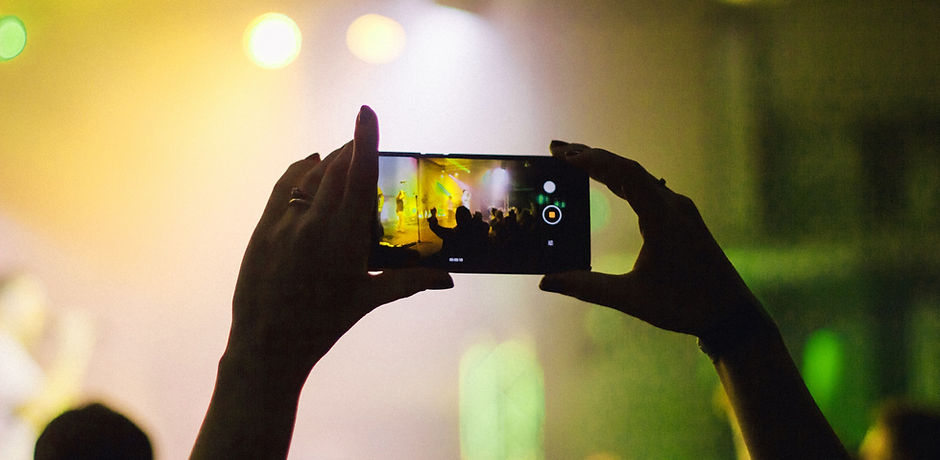 Concert Clip