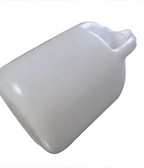 HDPE jerry cans from Modern Plaspack LLP